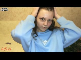 the girl masturbates. cute russian babe starred in a solo video for the first time in her life and cummed (hiyouth, lama gray) 001